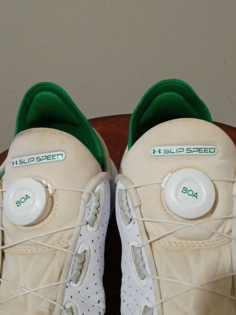 Under Armour Slip Speed BOA White Kelly Green Low Top Athletic Shoes Men's 10.5 - Picture 6 of 14